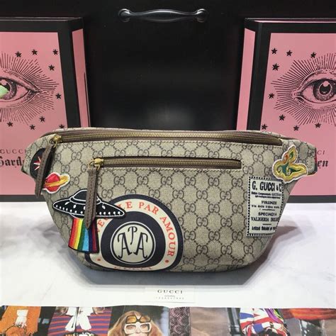 gucci courrier gg supreme belt bag replica